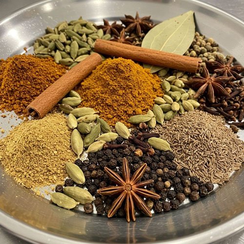 Whole Spices (Cumin Seeds, Coriander Seeds, Peppercorns)
